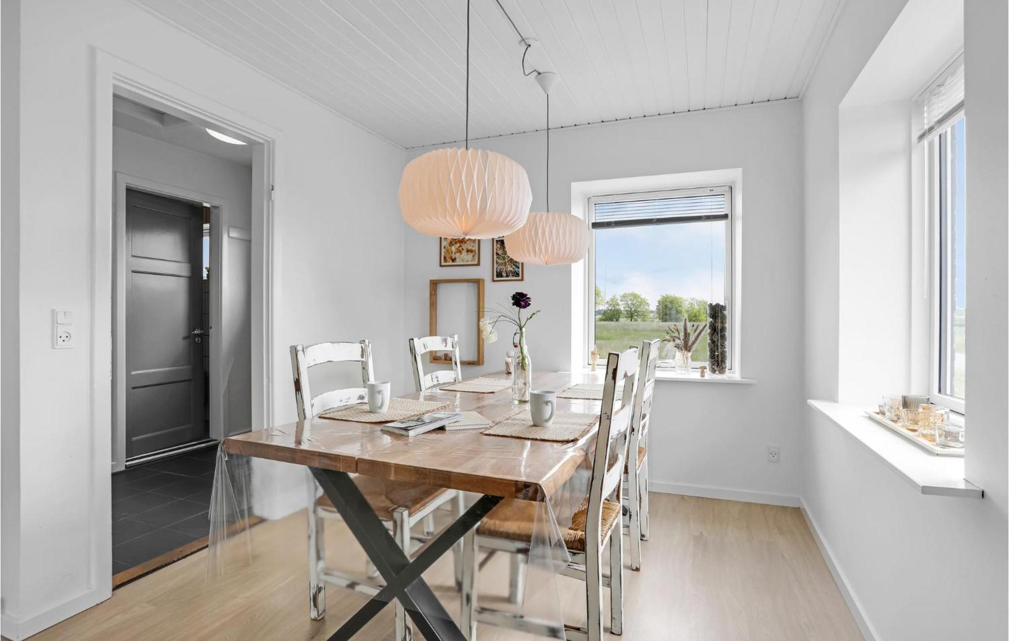 Beautiful Home In Ronne With House A Panoramic View ภายนอก รูปภาพ